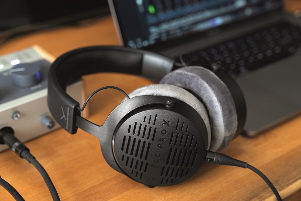 Beyerdynamic DT 900 Pro X