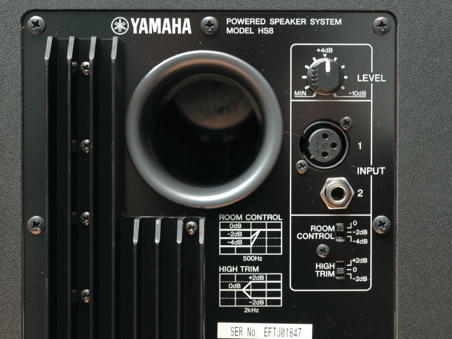 Yamaha HS8 back