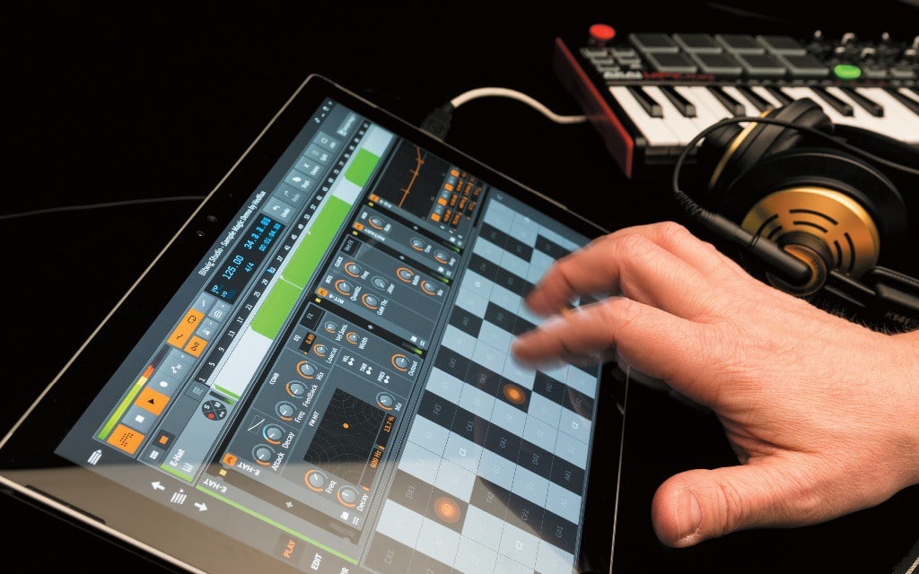 BigWig-Studio-SurfacePro4