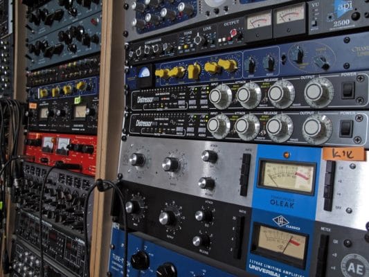 Oleak-Studio