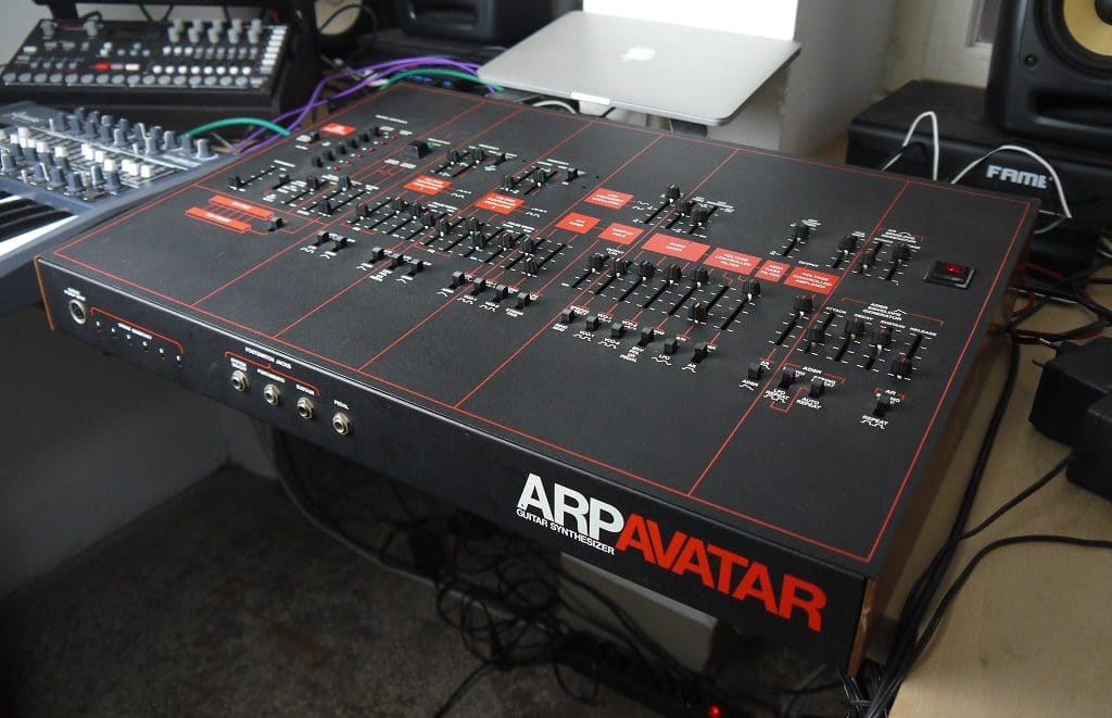 Arp Avatar 12 Gitarren Synthesizer