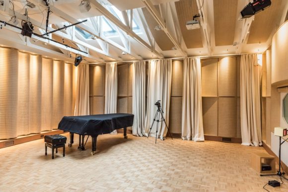 Studioszene − Riverside Studios, Köln